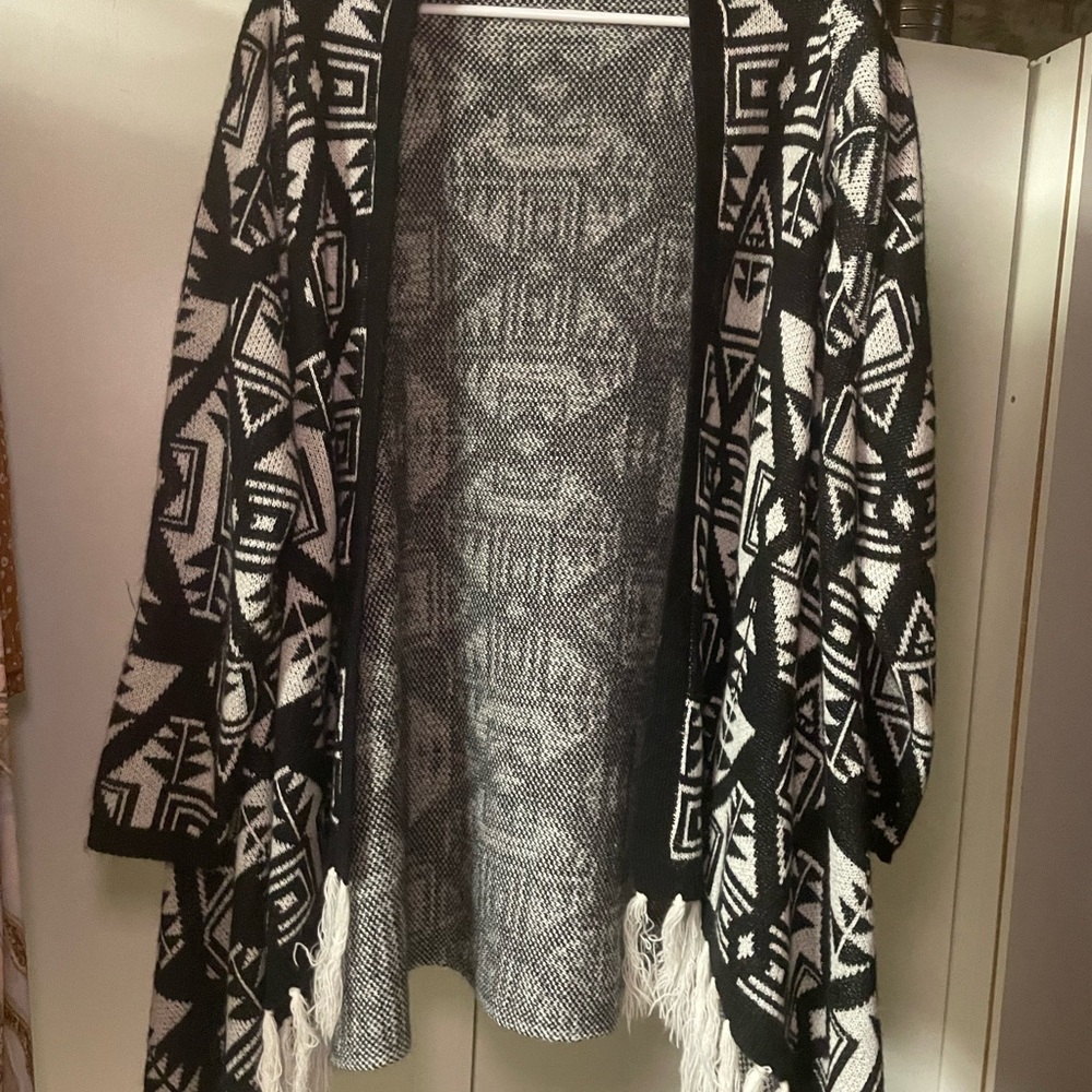 Black and White Tribal Patterned Women's Open Front Sweater Jacket